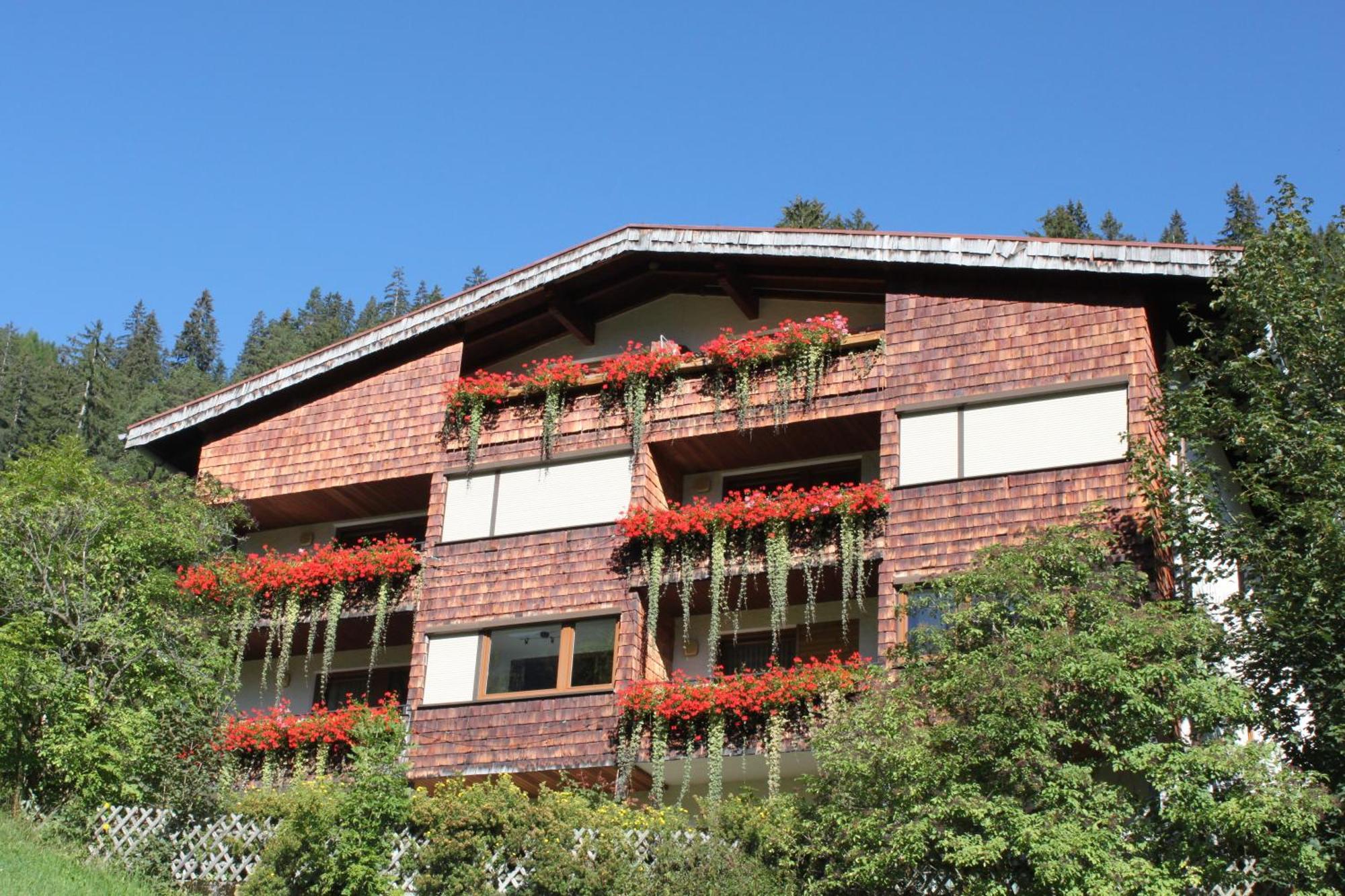 Appartementhaus Michaela Бах Экстерьер фото